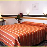 Agnello D'oro 3*