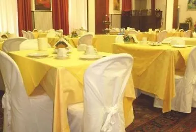 Agnello D'oro 3*
