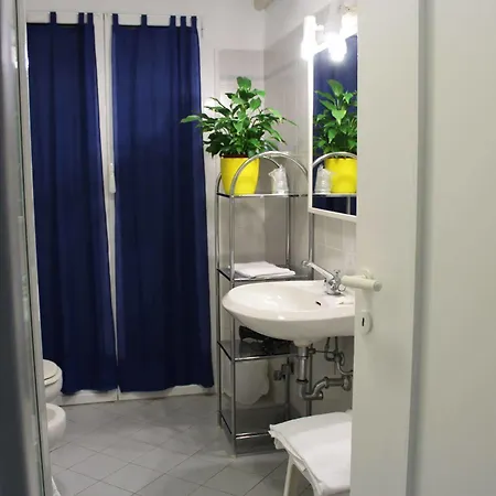 Hotell Agnello D'oro Genua