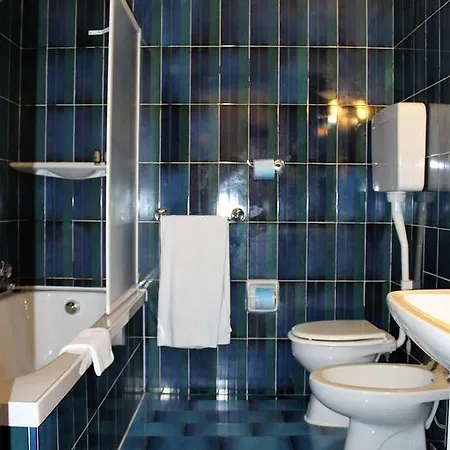 Hotel Agnello D'oro 3*