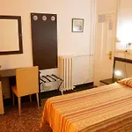 Agnello D'oro 3*